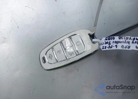 2023 Hyundai Tucson Sel z USA, uszkodzony, nr VIN 5NMJB3AE4PH200285